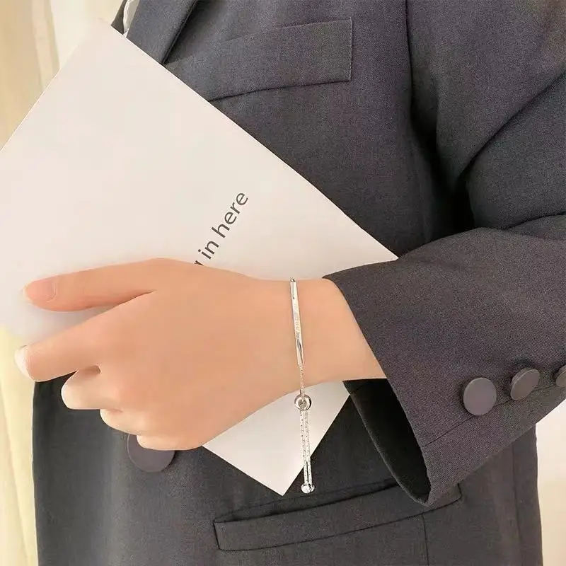 Pull adjustable letter bracelets temperament versatile light luxury personality design bracelets elegant ladies hand jewelry