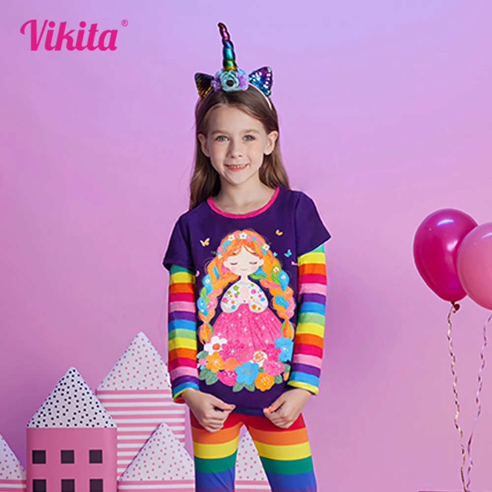 Фото Футболка с принтом куклы-бабочки VIKITA для девочек, детские фиолетовые хлопковые повседневные топы и футболки с длинными рукавами в радужную полоску и длинными рукавами №1