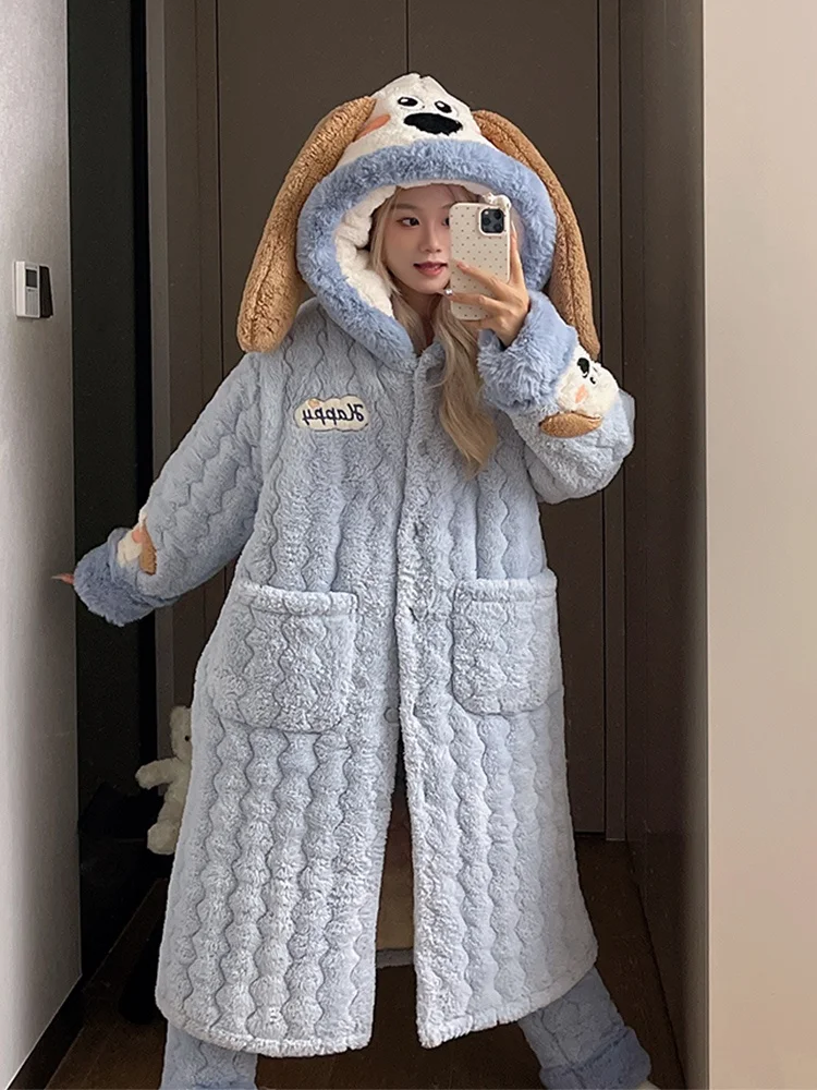 Пижамы из кораллового флиса женская осенне-зимняя ночная рубашка стеганая