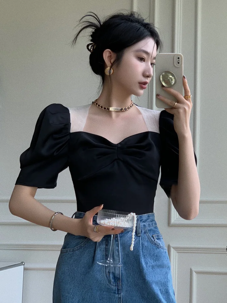 

Plain Shirt For Women Square Collar Puff Sleeve Patchwork Mesh Fold Pleated Short Blouses Female 2022 Summer Fashion New M220