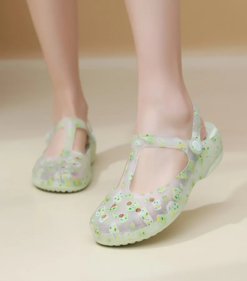 Women Fashion Printed Jelly Shoe Summer Beach Shoe EVA Round Toe platform Non-slip Comfortable Slippers Student Nurse Flip-Flops