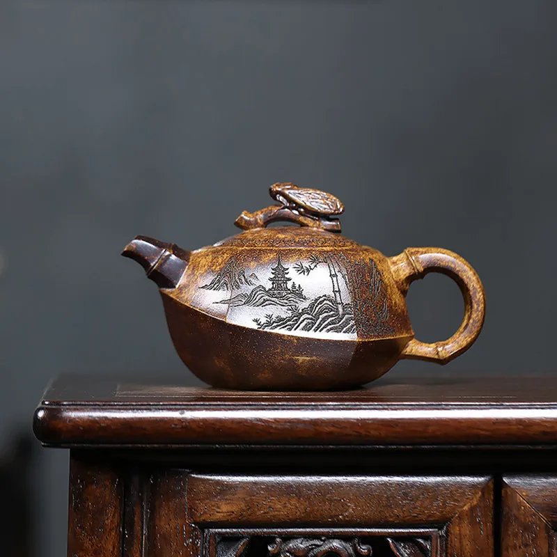 

Ручной чайник BRTRINBSY TEA из фиолетовой глины 260 мл