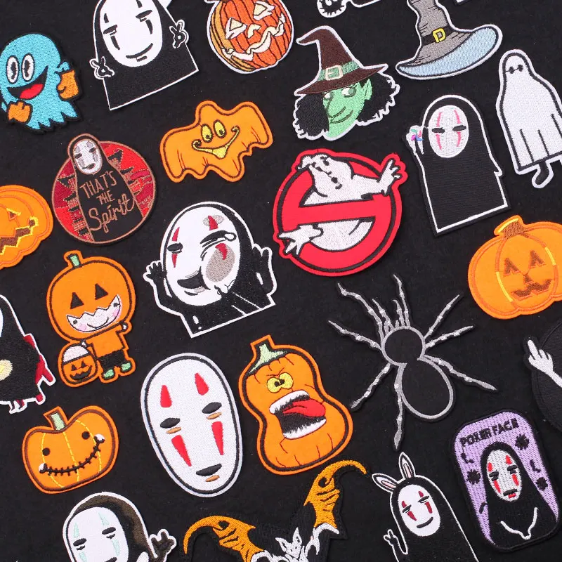 

Винтажная нашивка с вышивкой призрака на Хэллоуин, термоклейкие нашивки для одежды, шитье, значки аниме без лица