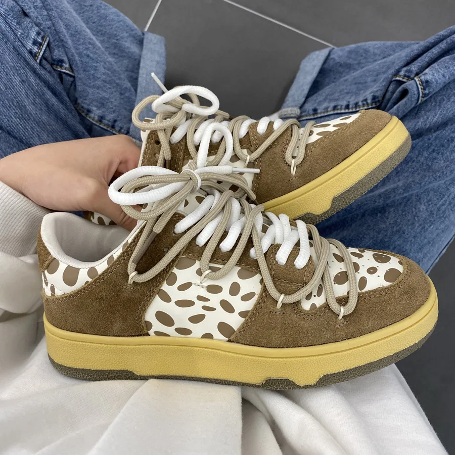 

Leopard Print Vulcanized Shoes Women Sneakers Designer Lace Up Women Flat Shoes Fashion Sneakers Ladies Casual Shoes Lightweight