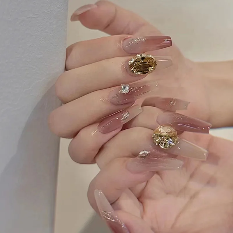 

24Pcs Artificial Glitter Fake Nails Full Cover Gradient Pink Wearing Reusable False Nails Ballerina Press on Nail Art Nail Tips