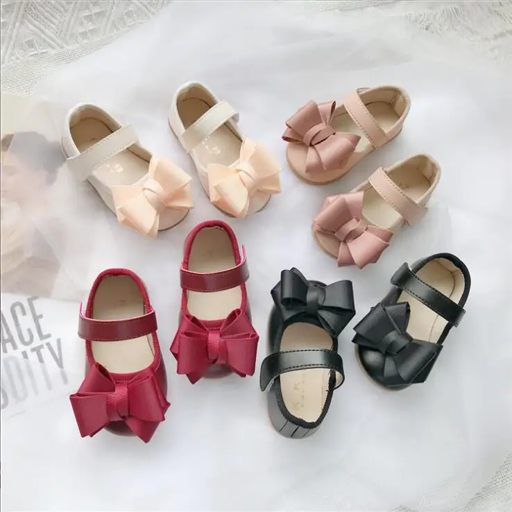 

2022 New Girls bow Single Shoes Kids Leather Shoes children nude sandal toddler Girls Princess Flat Dance Shoes