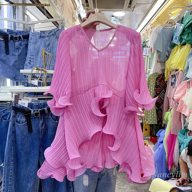 

2022 Summer Bohemain Shorts Sets for Women New Elegant V-neck Irregular Pleated Chiffon Top + Waist-Controlled Slimming Short