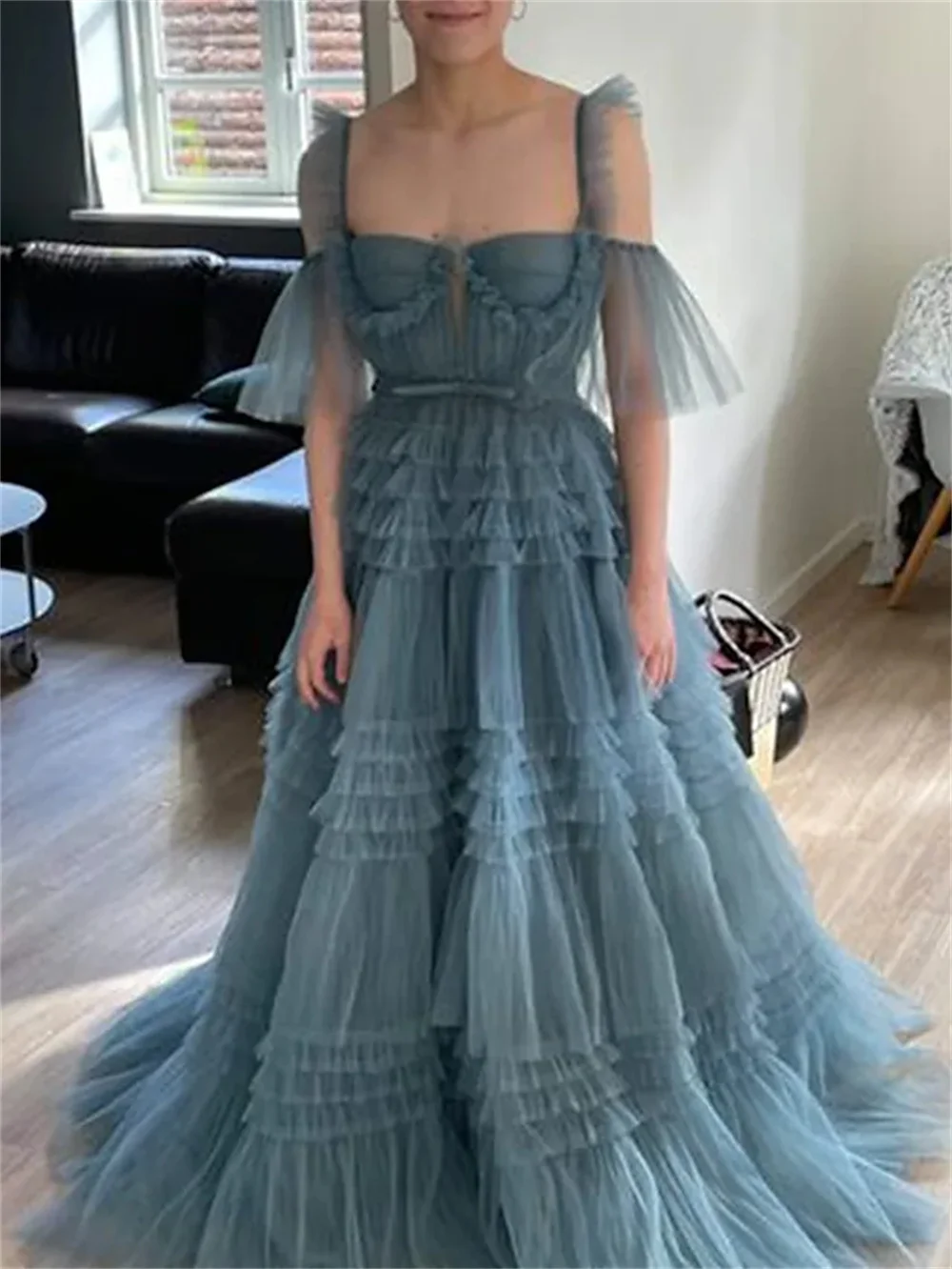 

A-Line Cut Out Puffy Square Neck Short Sleeve Prom Dresses Luxurious Engagement Court Train Ladies Backless Lace Pure Color 2022