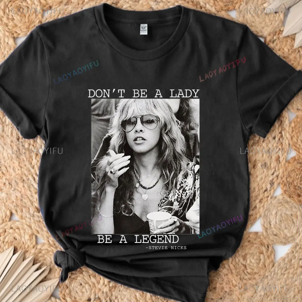 Футболка хлопковая унисекс Не будьте леди легендой