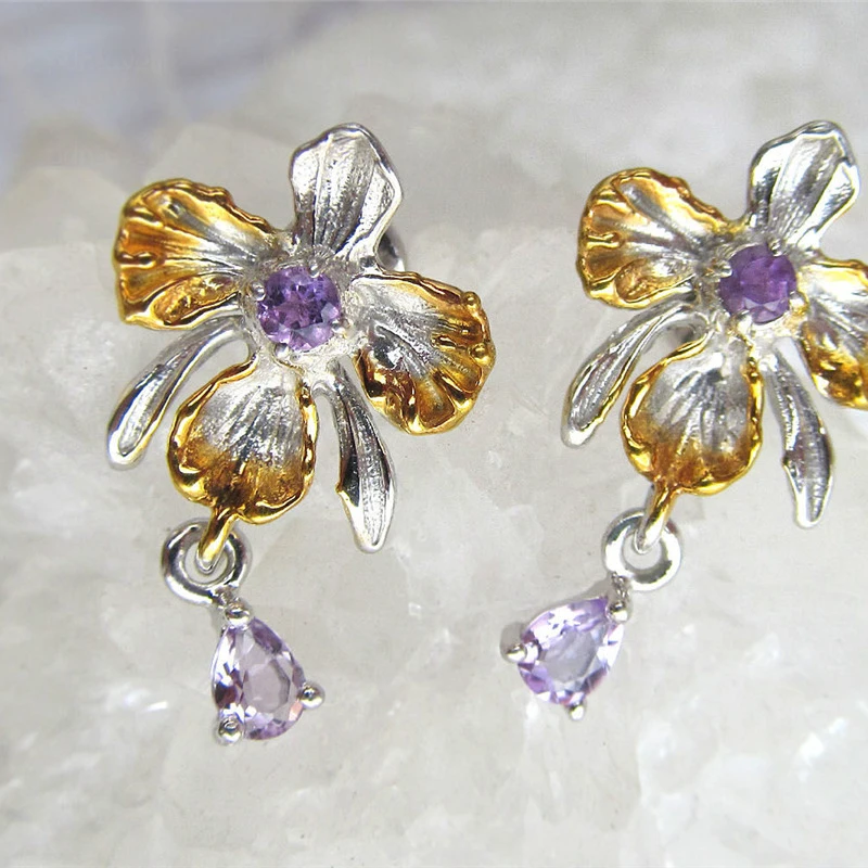 

Women's Earrings Light and Beautiful Orchid and Small Water Drop Earrings Light Purple Orchid Color