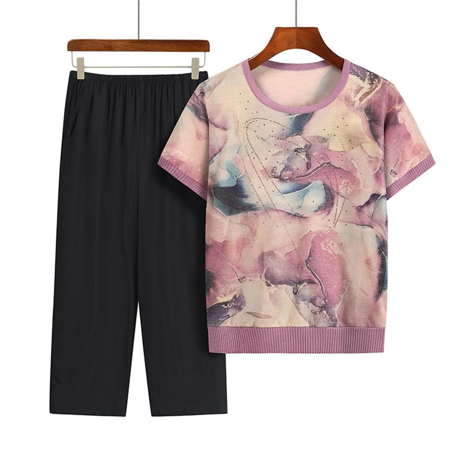 

Cotton And Linen Women Two Pieces Suit Female Pants Set Short Sleeved Summer Print Loose Middle Aged And Elderly Tracksuit Set