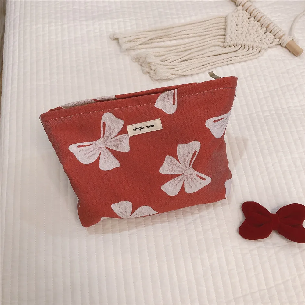 

Косметичка с красным бантом для женщин, дорожный Органайзер на молнии, вместительная сумочка для туалетных принадлежностей