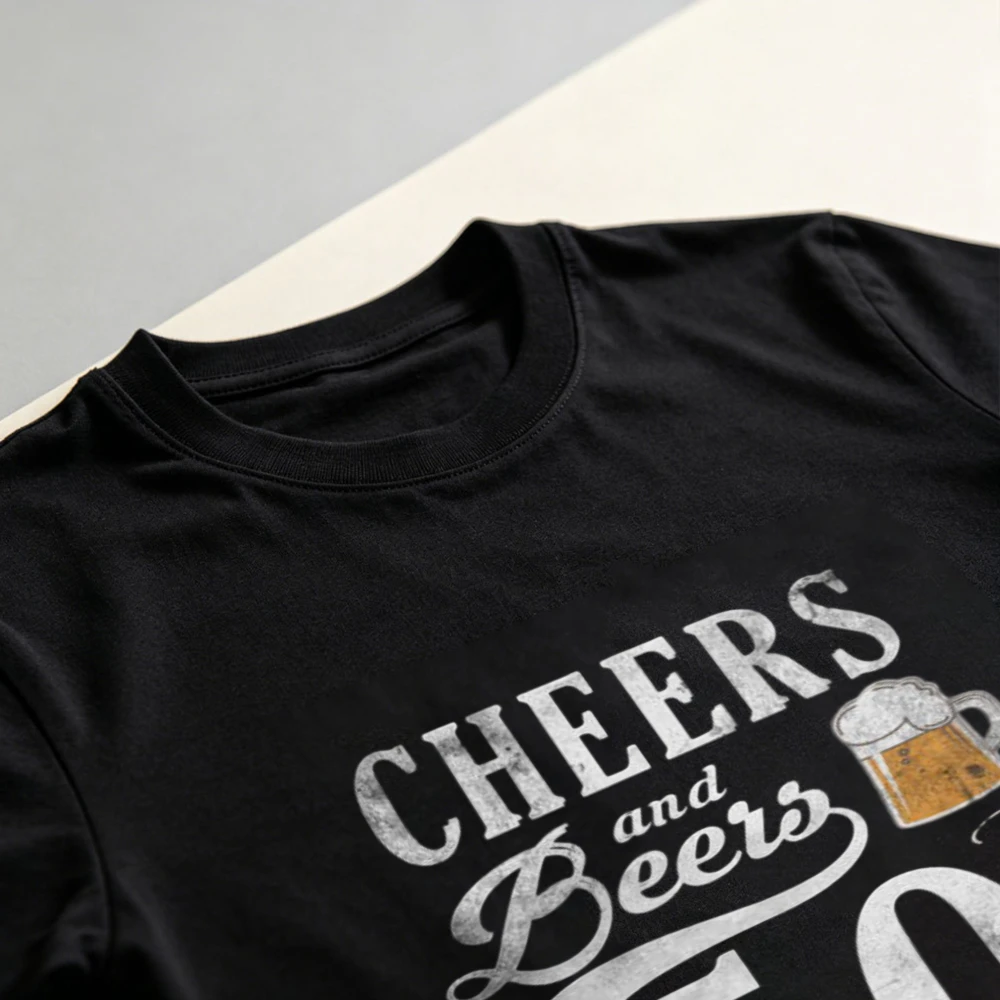 Фото Винтажная футболка 1976 года с принтом «Cheers And Beers To 50 Years» для мужчин, с эффектом потертости, с принтом кружки и цифр, к 50-летию, на пятидесятилетие №4