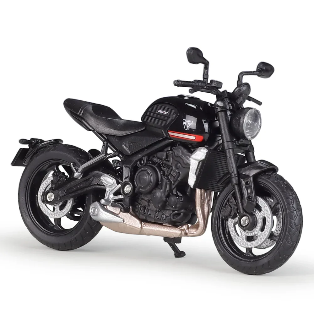 Модель дорожного мотоцикла WELLY 1:18 Triumph Trident 660 из сплава