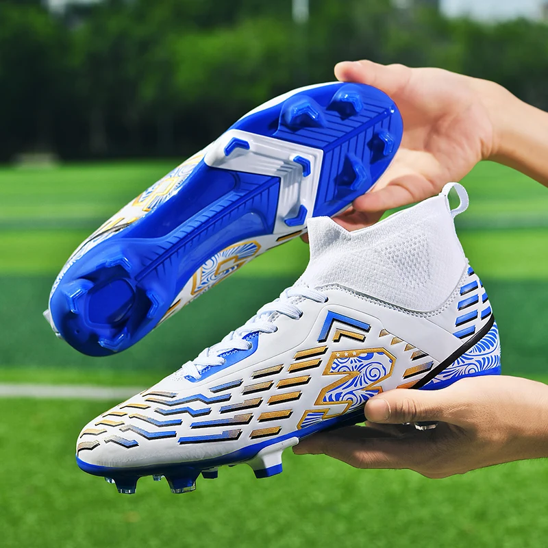 

New Soccer Shoes Football Training Boots Men Professional Field Cleats Football Girls Children Football Shoes High Top Sneakers