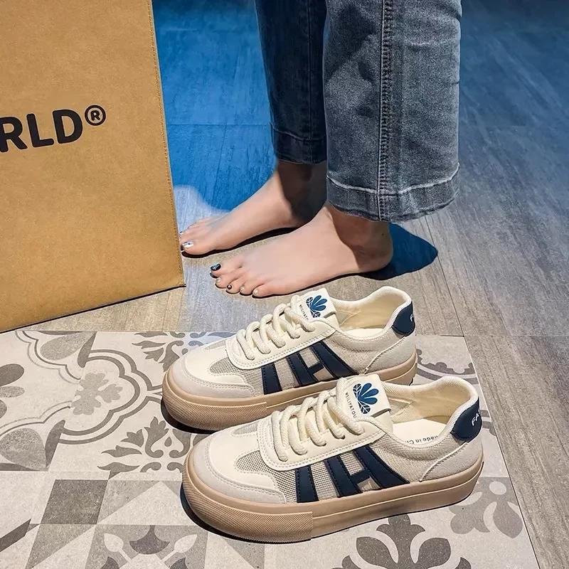 Новинка 2024 белые туфли для доски весна-лето женская спортивная обувь дышащие