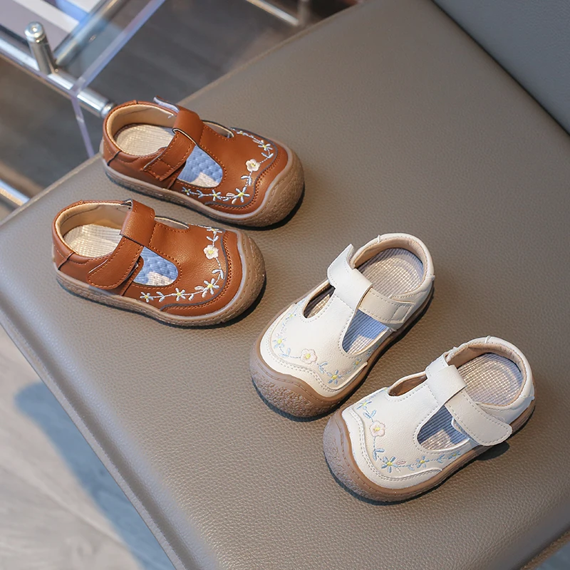 Противоскользящая детская повседневная обувь из искусственной кожи с цветочным