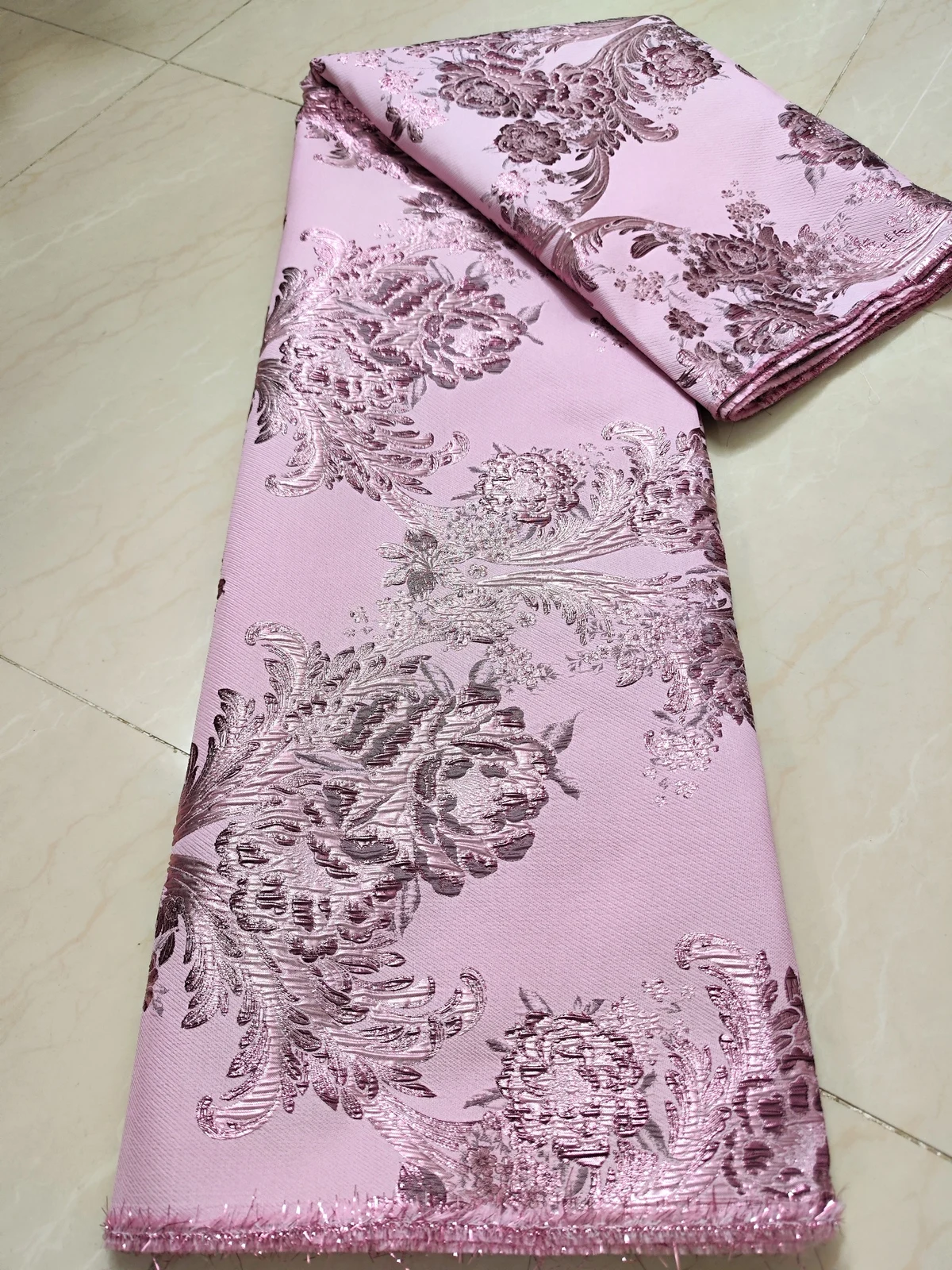 2024 новый стиль серебристо-черный жаккардовая парча французская кружевная ткань