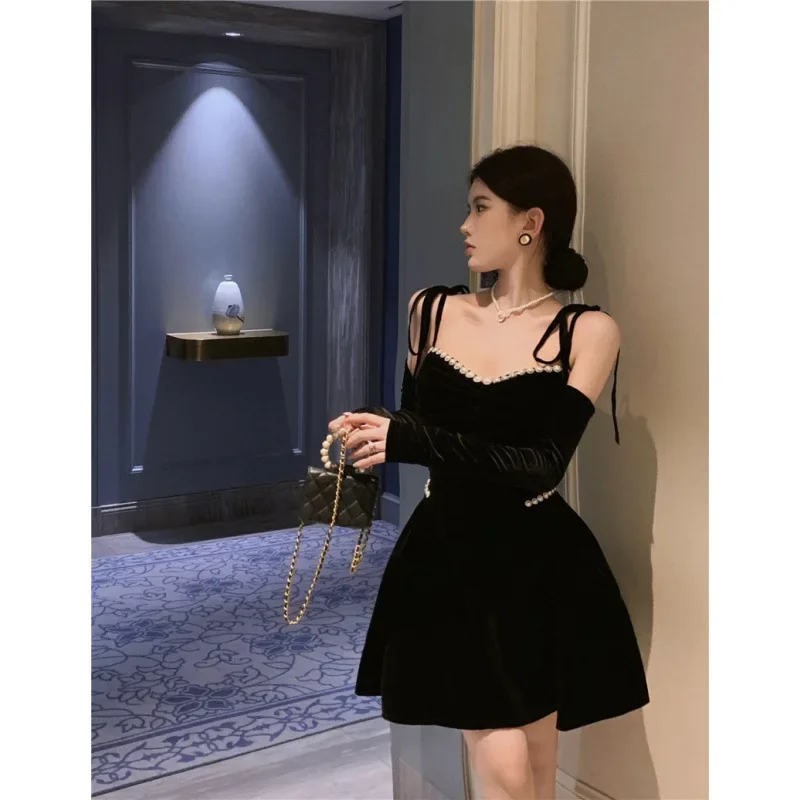 2024 ранняя осень женское элегантное утягивающее французское винтажное черное