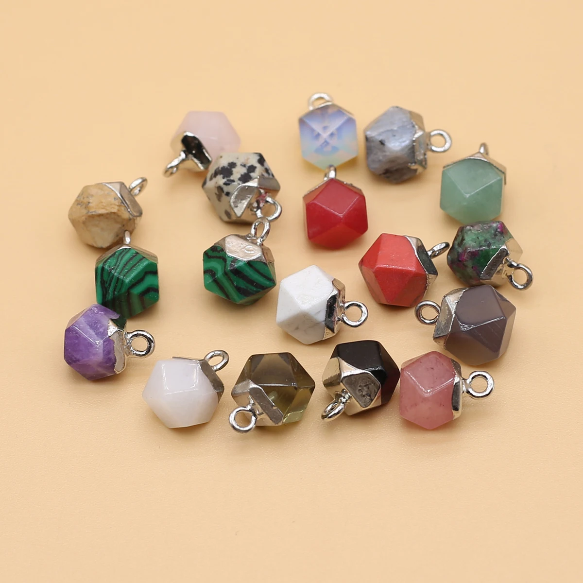 

Natural Stone Faceted Polygon Pendant Gemstone Exquisite Charms for Jewelry Making Diy Boutique Bracelet Necklace Accessories