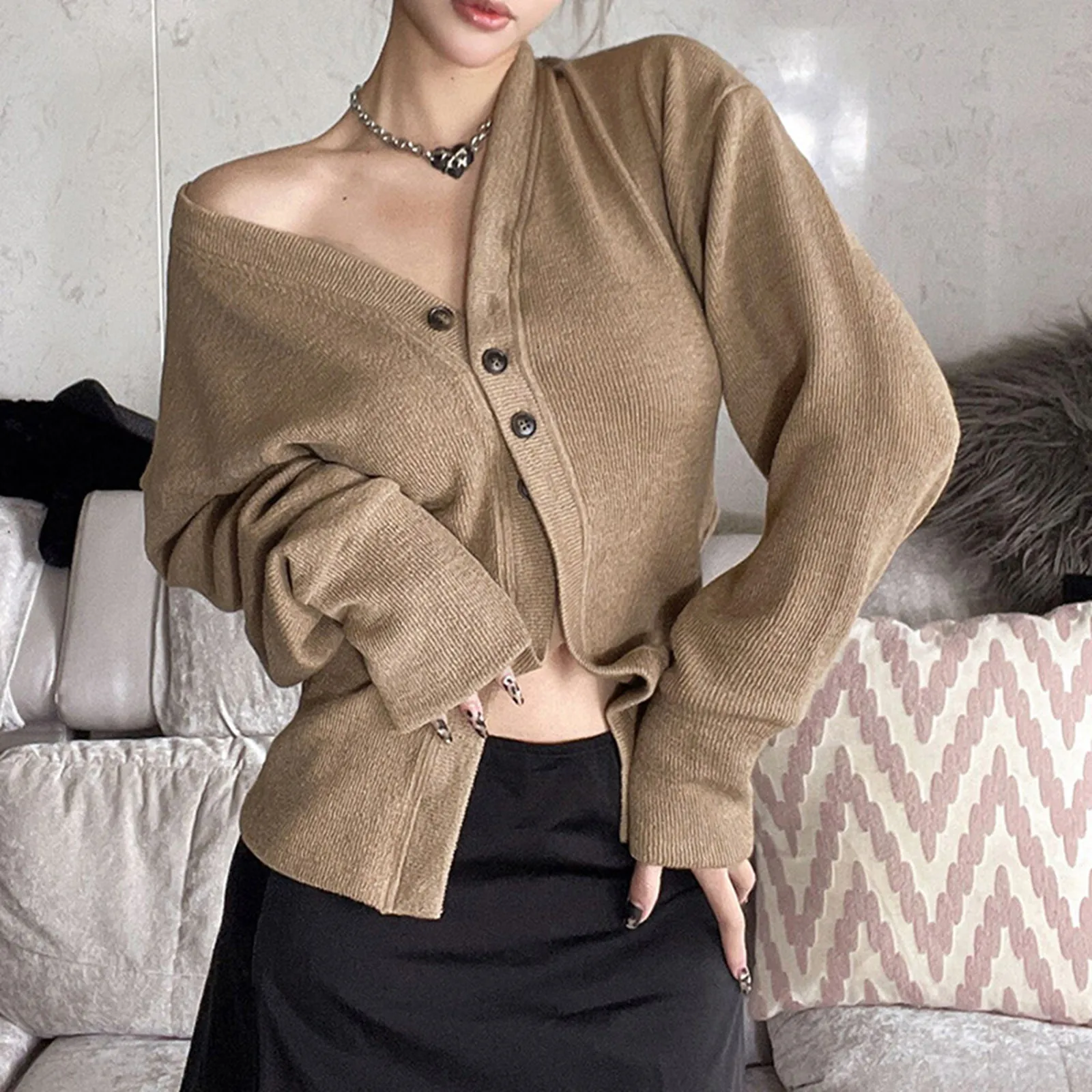 

Women's Fashion Loose V Neck Mid Length Single Breasted Long Sleeve Knitted Coat Light down Jacket Women