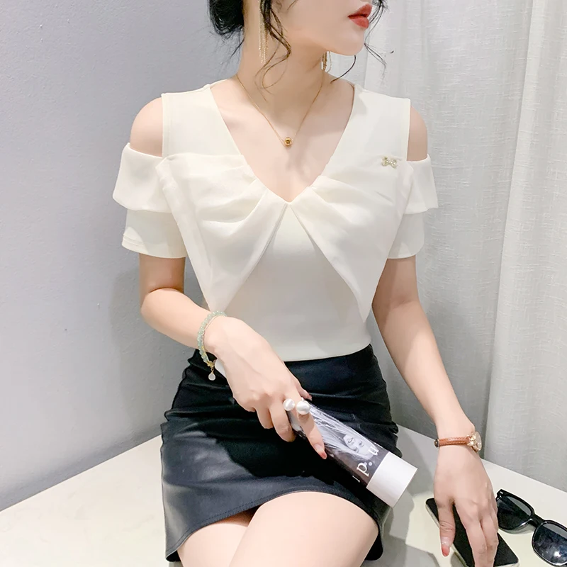 Европейские товары сочетающаяся Цвет Футболка с бантом и открытыми плечами