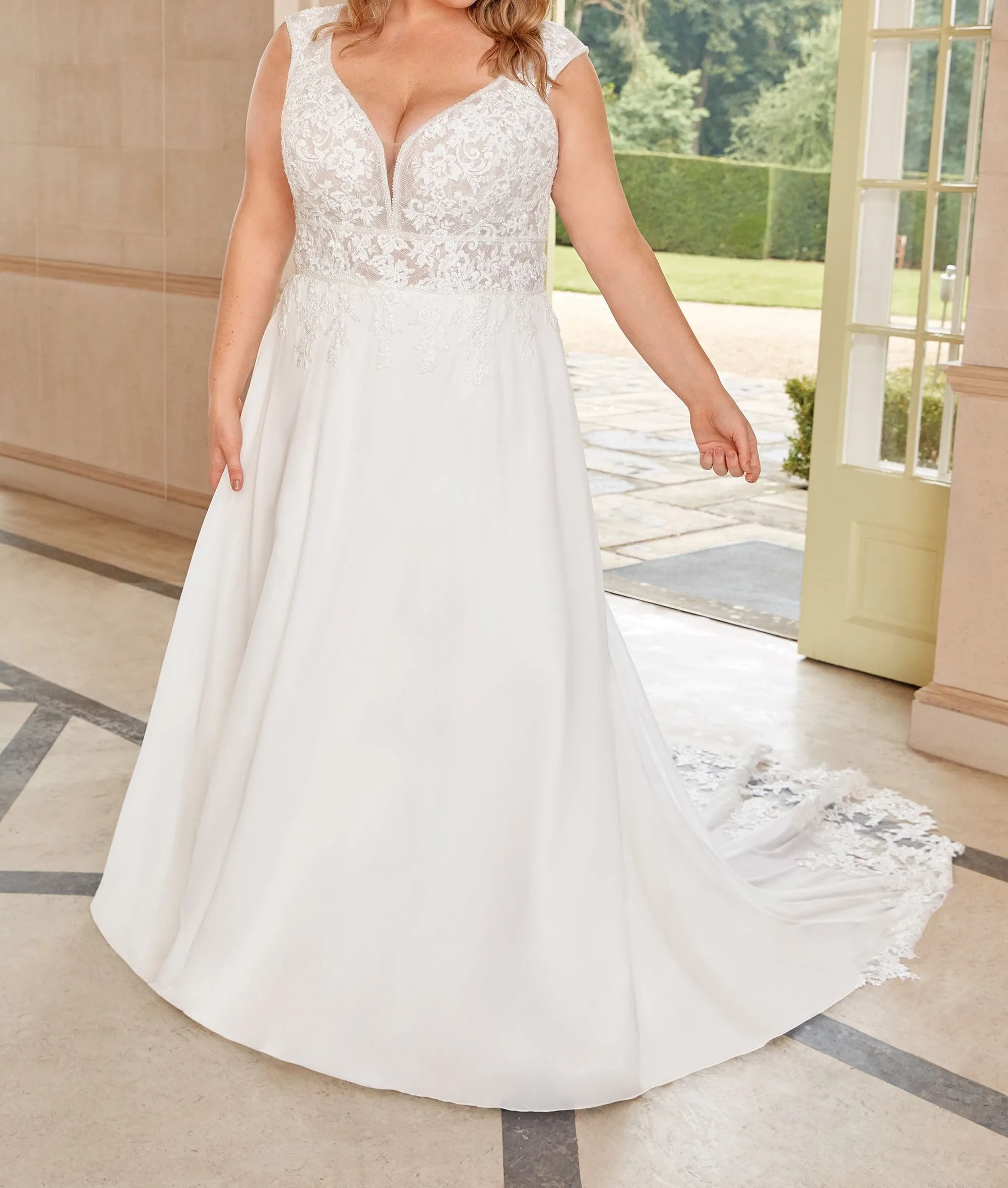 

2023 Long Appliques Women A-Line Chiffon Bride Wedding Party Dress WHW-235