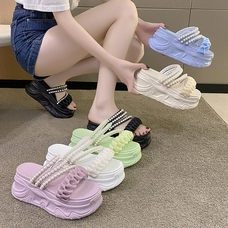 Сандалии женские на платформе 8 см красивые кроссовки массивной танкетке пляжные