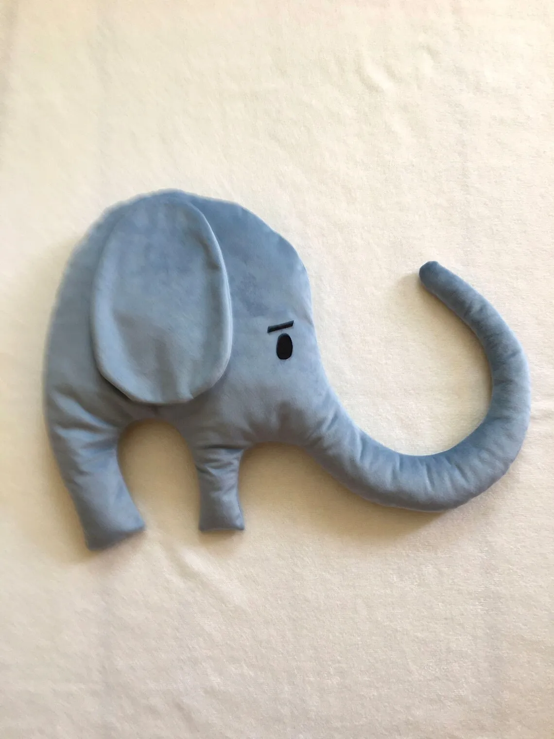 

Posing pillow pillow elephant elephant for newborn photography newbornprops props newborn photography babyfotografie Baby