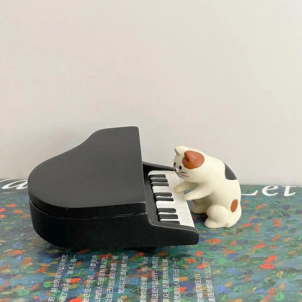 

Мечта-стать музыкантом, лечить милой японской кошки, безделушки для пианино, поделки, настольные украшения