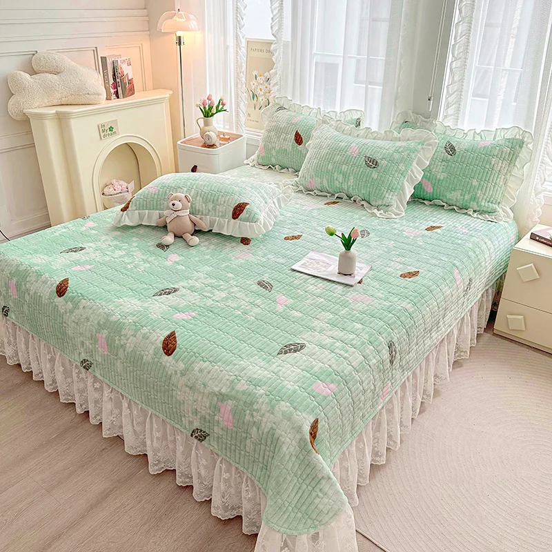 Зимняя утолщенная молочная бархатная стеганая простыня коралловый бархат