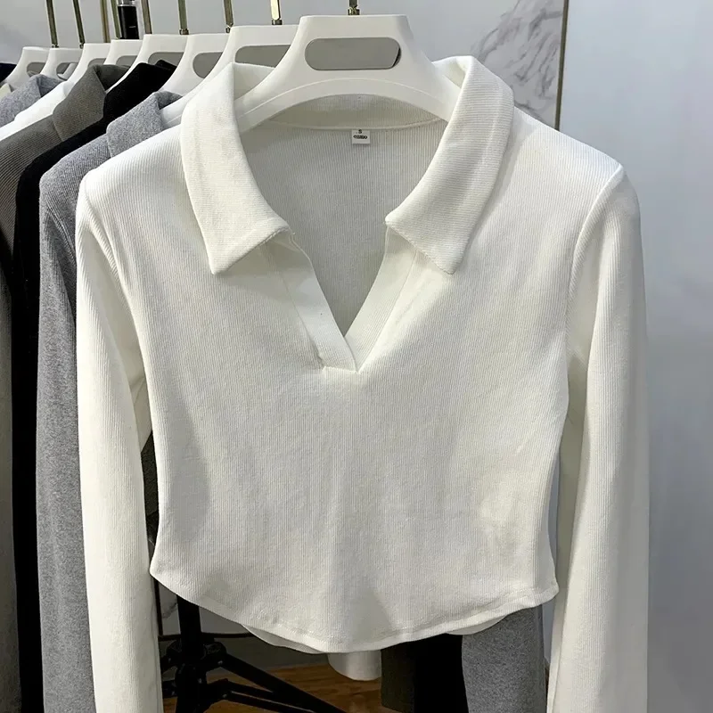 Женская футболка с длинным рукавом и воротником-поло