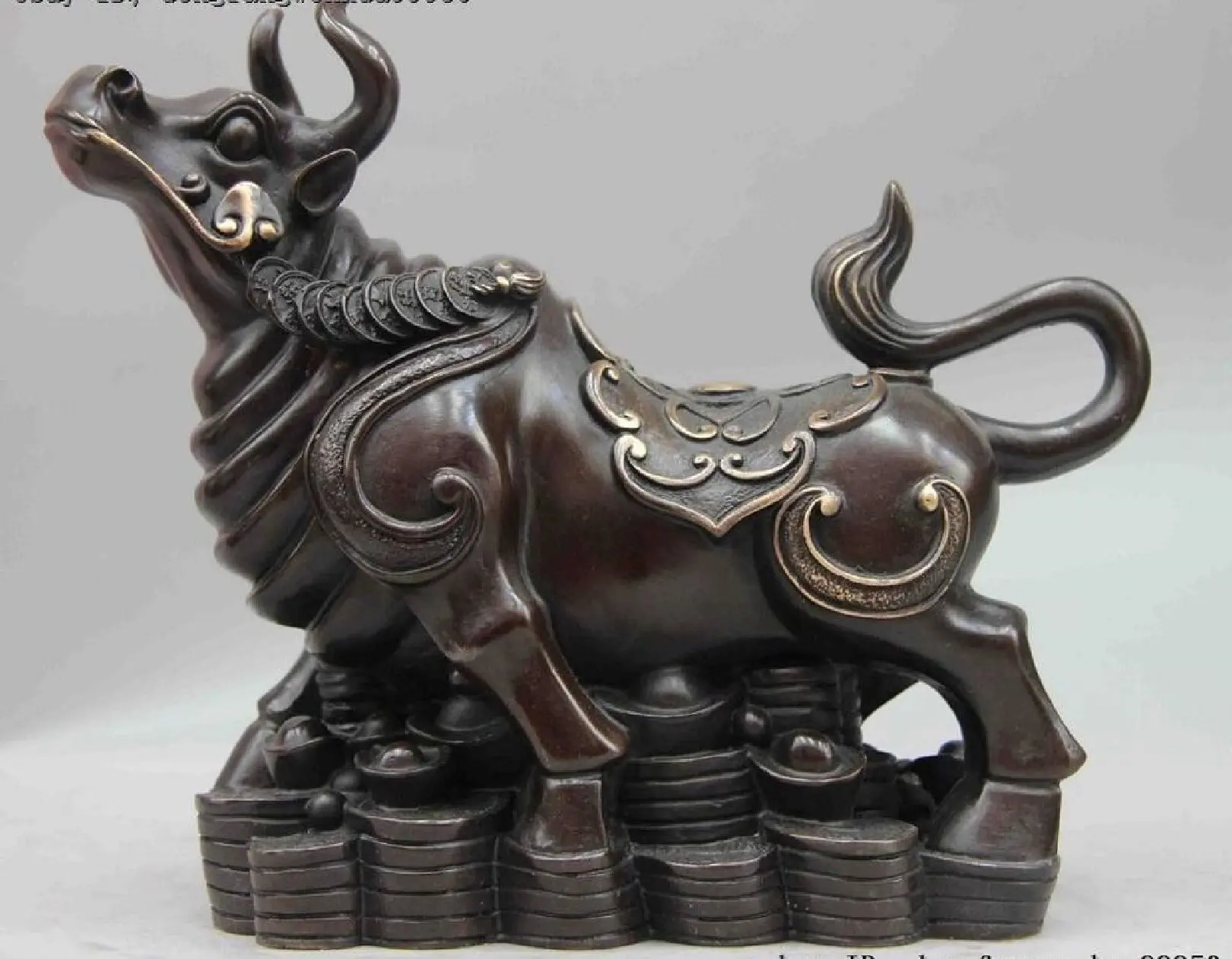 

Chinese Copper Bronze Wealth Money YuanBao Zodiac Year Ox Cow Cattle Bull Statue