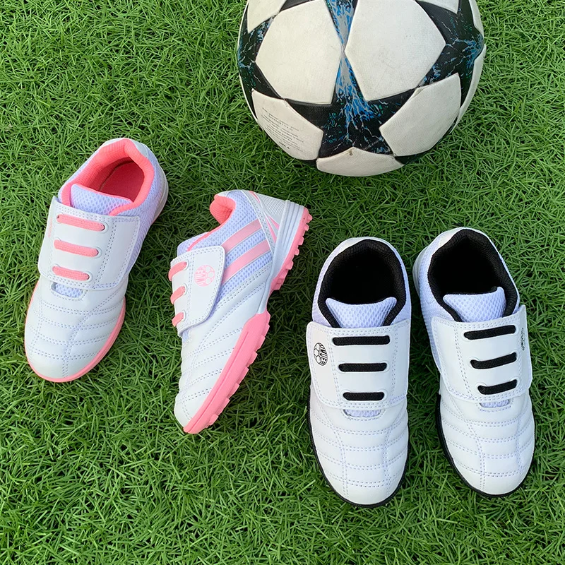 

Детская футбольная обувь для занятий спортом на открытом воздухе