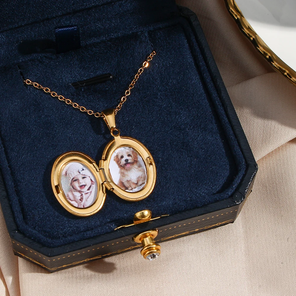 

2022 New Best Memory Record Gift Stainless Steel Waterproof Oval Shape Albume Locket Pendant Necklace Woman Men's Gold Necklace