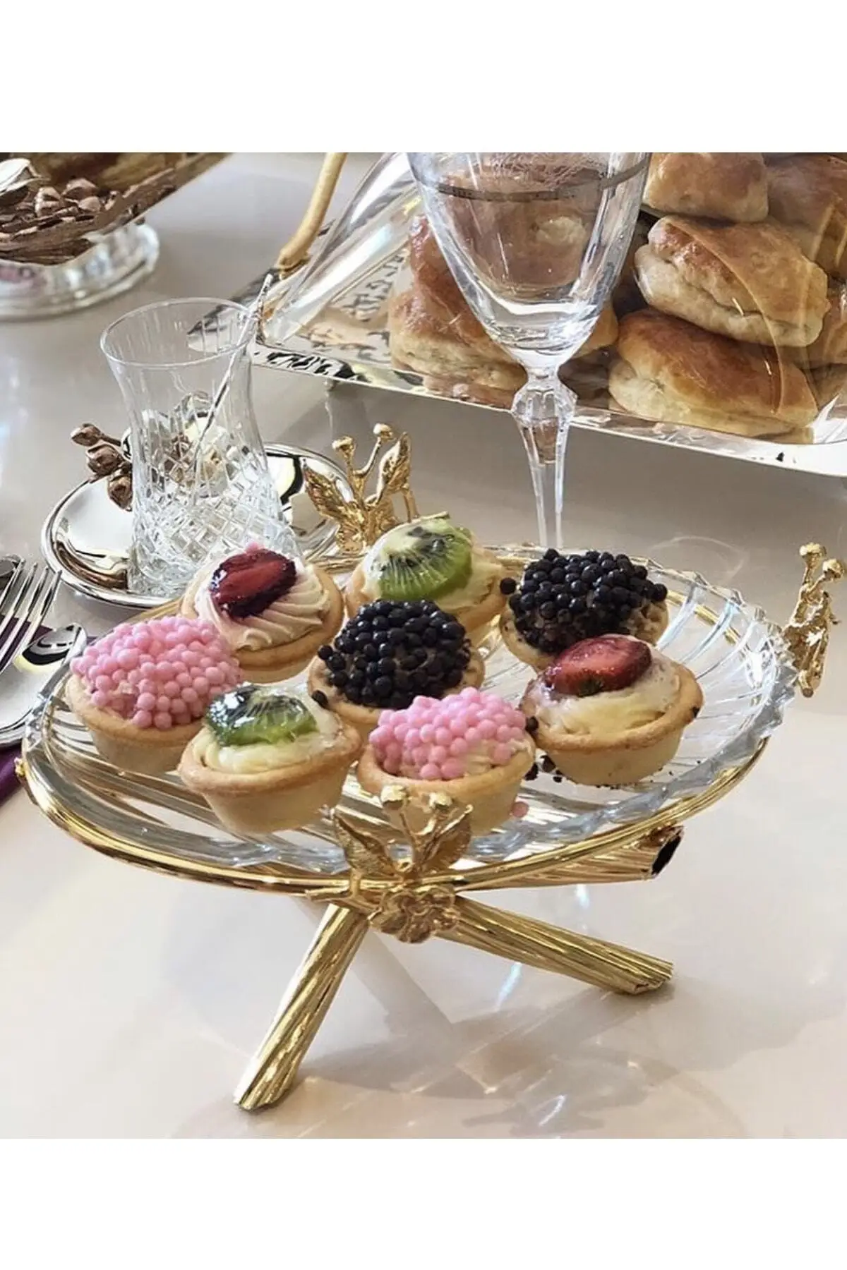 

Decorative Lux Service Presentation Dish