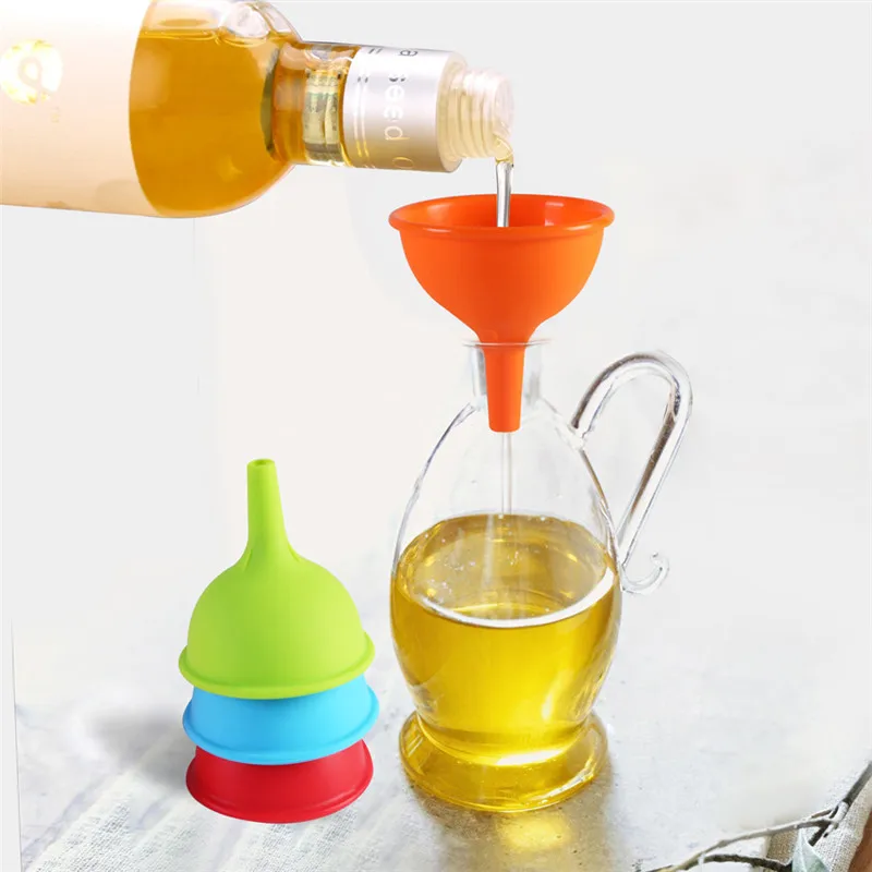 

1Pc Food Grade Silicone Funnel Durable Soft For Oil Liquid Kitchen Tool Random Color