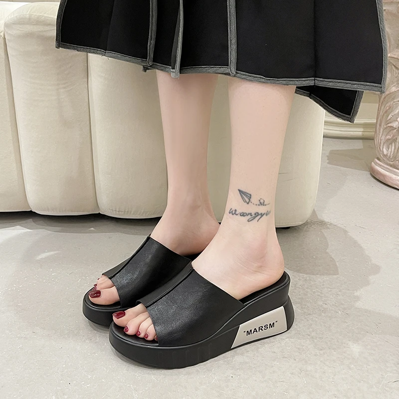 

Women Flip Flops Summer Fashion Pu Leather Leisure Shoes Clogs Platform Wedges Female Sandal Thick Bottom Slippers Mules