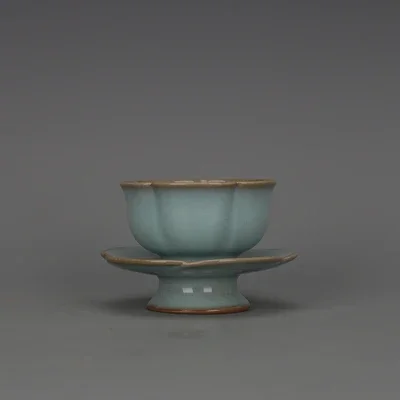 

Имитация династии Сун, фарфор Ru Kiln, лазурная глазурь, разделенная дыня, хребта, лист лотоса, чашка для рта, украшение для дома