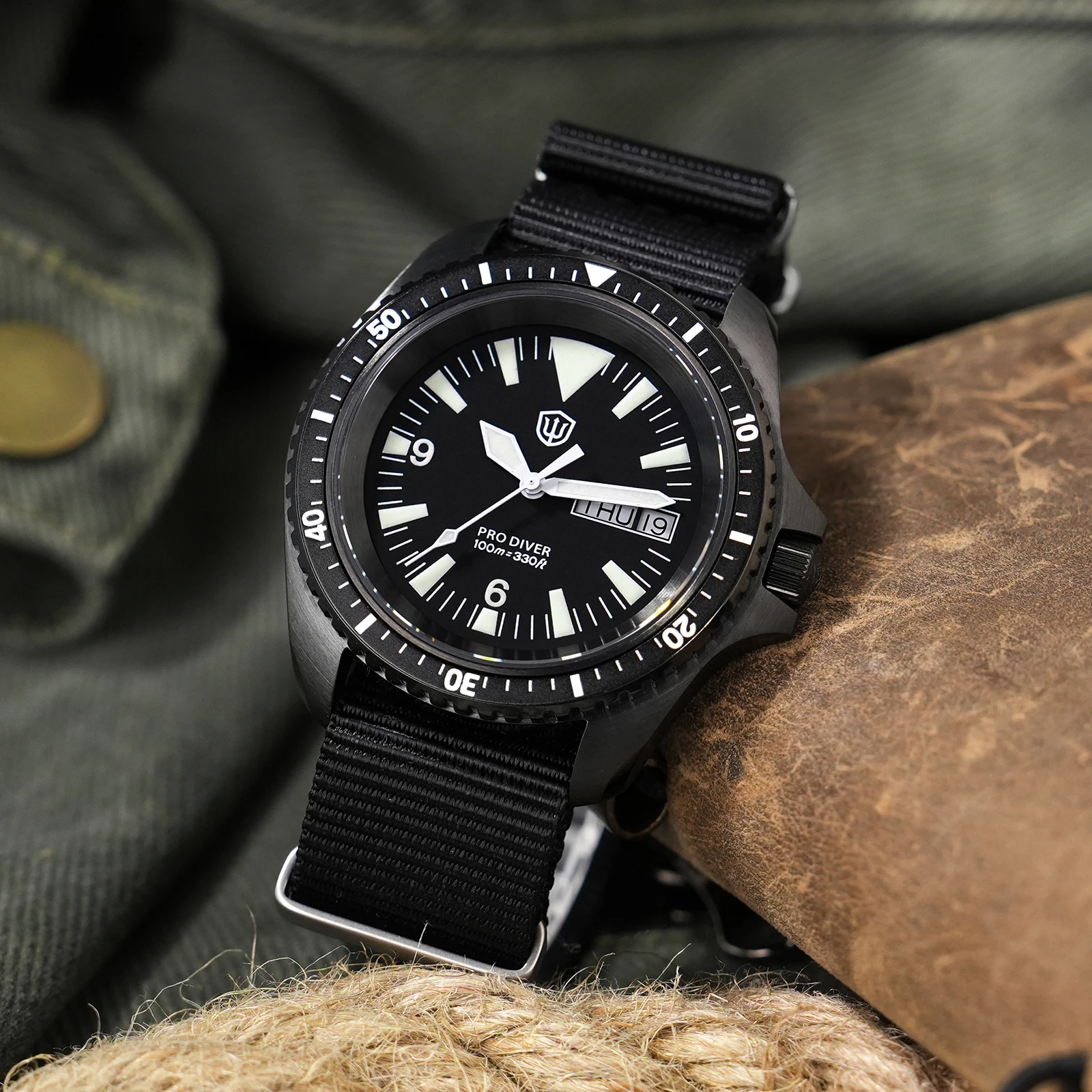 Фото Watchdives WD1980 V3 Часы VH31 Sweep Seconds Механизм Сапфировое Стекло BGW9 Светящиеся 10 Бар Водонепроницаемые 39 мм Военные Часы №5