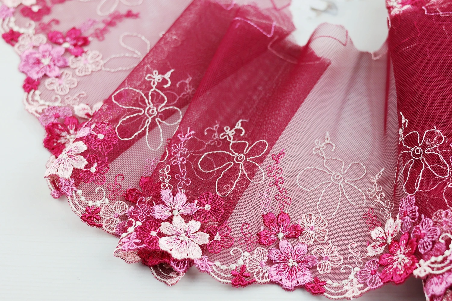 

Wholesale lot 15CM wide 1yard Delicate Embroidered flower tulle Lace Trim sewing Craft DIY Trimming Decor A3
