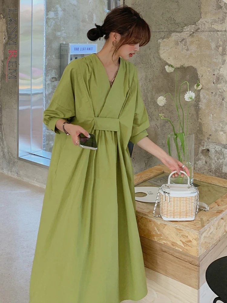 

LANMREM Solid Color A-line Mid-calf Dress Women V-neck Three Quarter Sleeve Pullover 2023 Summer Female Fashion Clothing 2I793