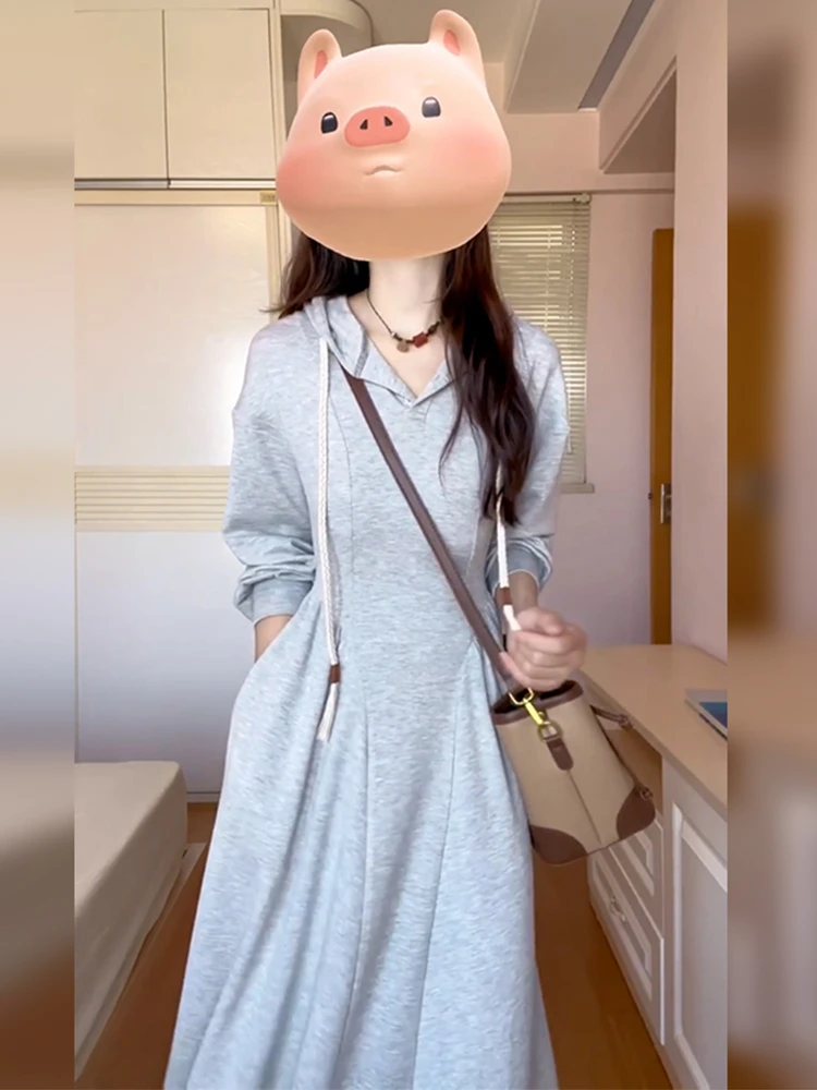 Серое платье-толстовка с длинными рукавами женское осенне-зимнее платье 2024 новая