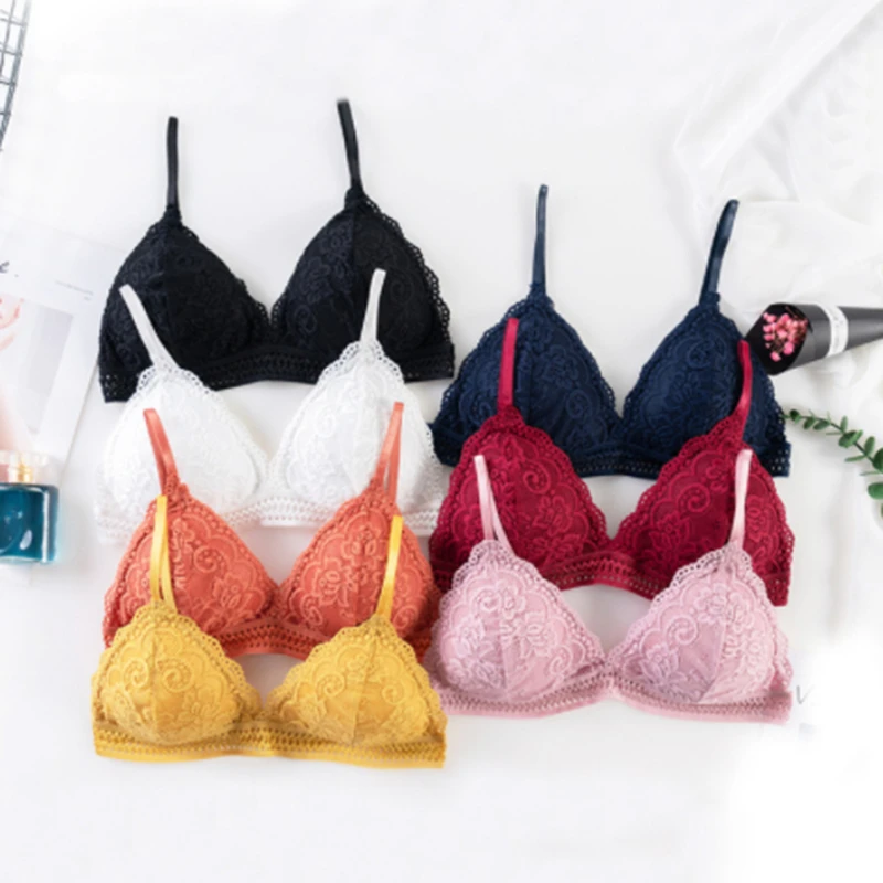 

Women Lace Bra No Steel Ring Beauty Back Wrapped Chest Comfortable Floral Brassiere Stretch Triangle Cup Padded Underwear