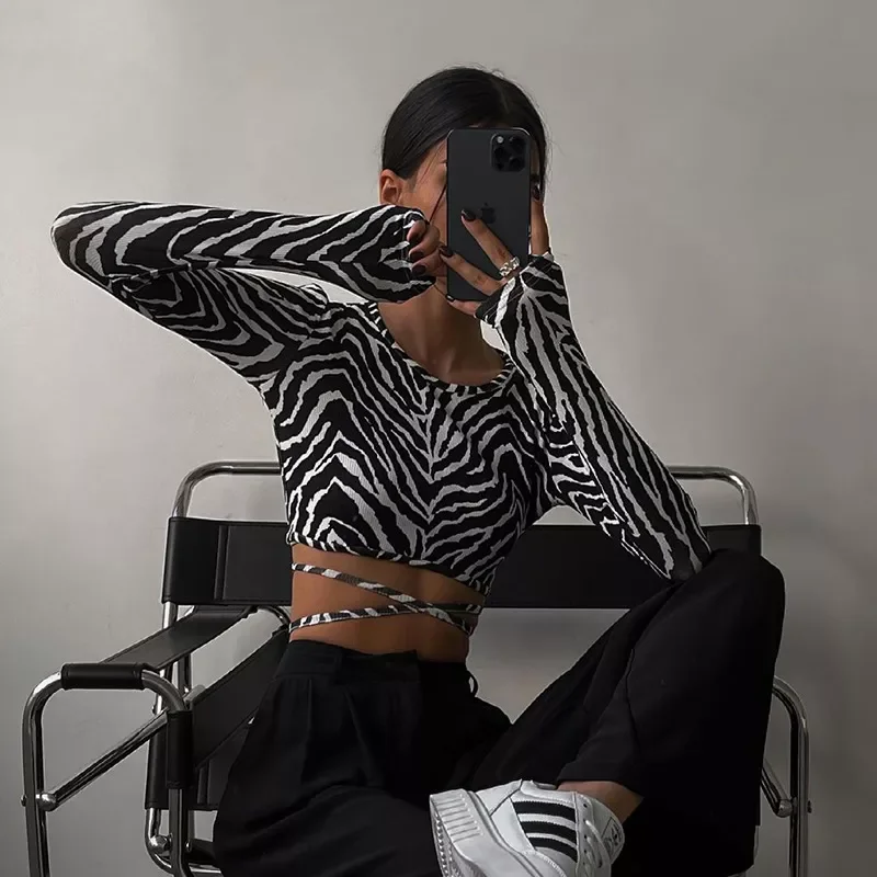 

Leopard Zebra Printed Sexy Backless Lace Ups Pullover Tees Women Spring Black O-neck Slim Long Sleeve Short T-Shirt Autumn