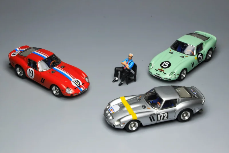 

JEC 1:64 250GTO Resin Car Model Limited Collection Red Silver Mint Green Classic Car
