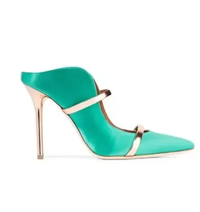 Яркие золотые атласные женские босоножки с острым носком серебряные ремешки в