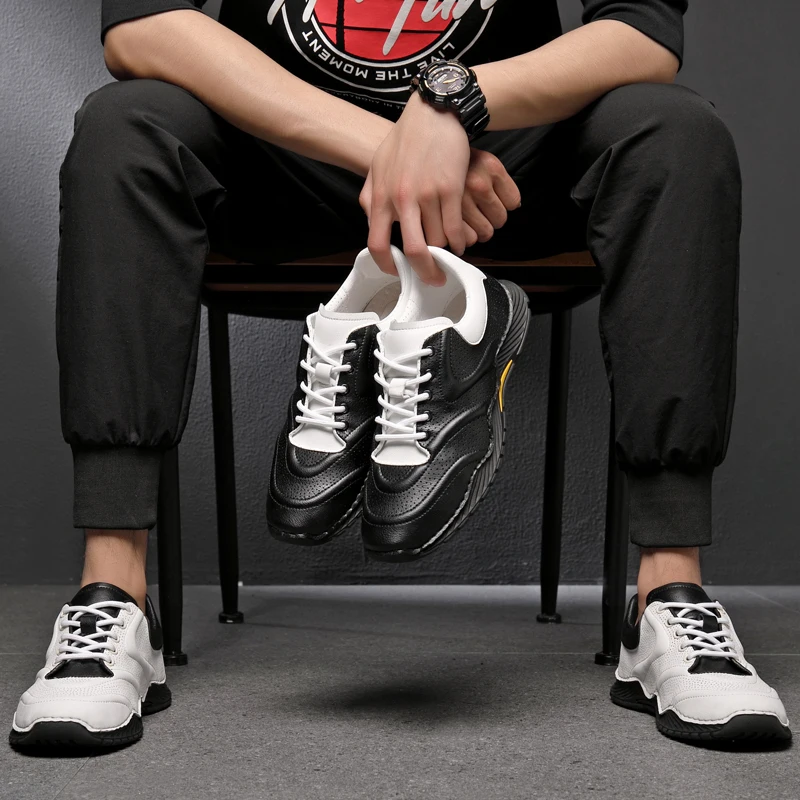 Fashion Men's Golf Shoes Outdoor Comfort Golf Shoes Men's Studless Walking Sneakers Men's White Black Golf Shoes