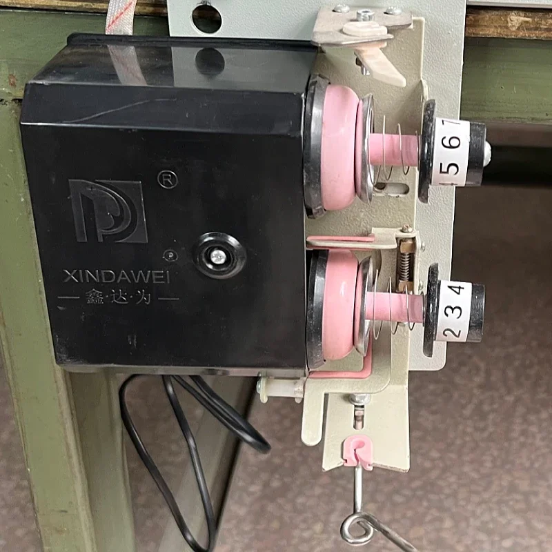 Xindawei Автоматическая небольшая намоточная машина швейная для намотки пряжи