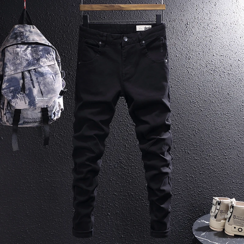 Рисунок 5 - Джинсы мужские зауженные эластичные